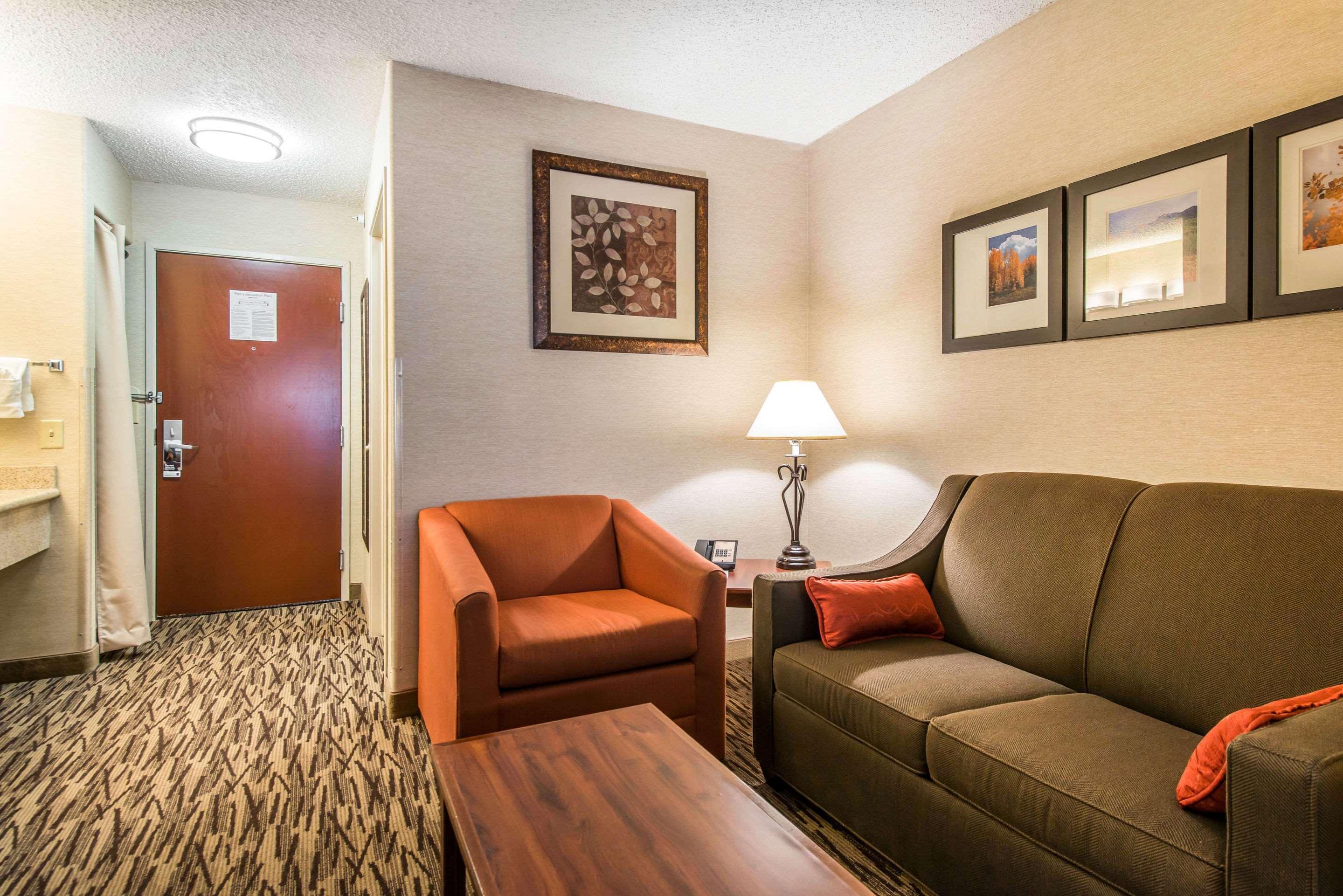 Comfort Suites Golden West On Evergreen Parkway Extérieur photo