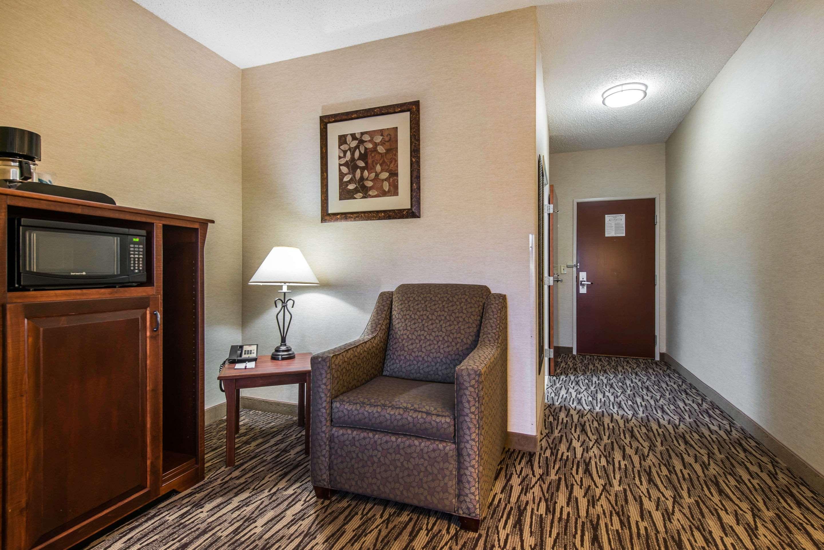 Comfort Suites Golden West On Evergreen Parkway Extérieur photo