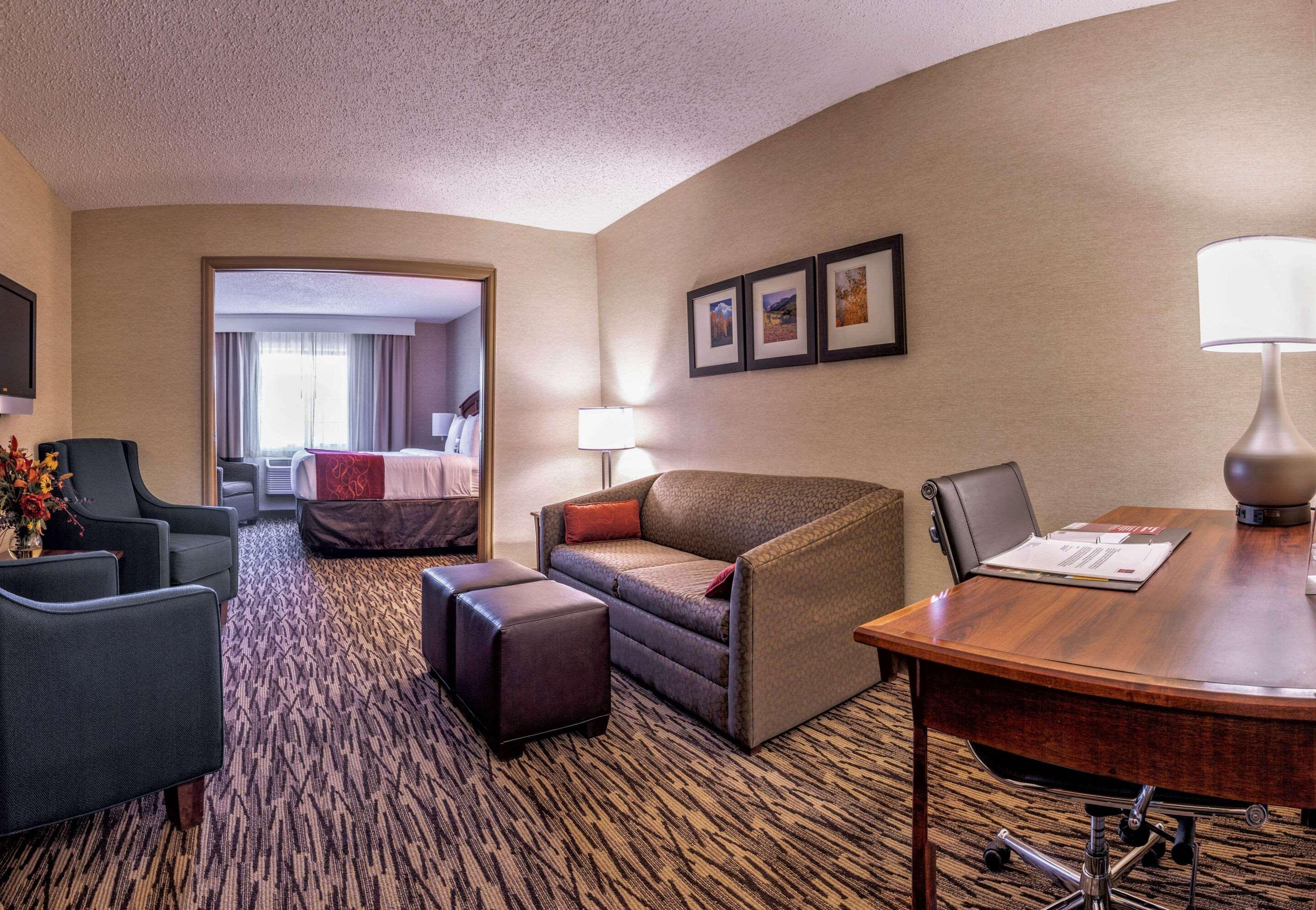 Comfort Suites Golden West On Evergreen Parkway Extérieur photo