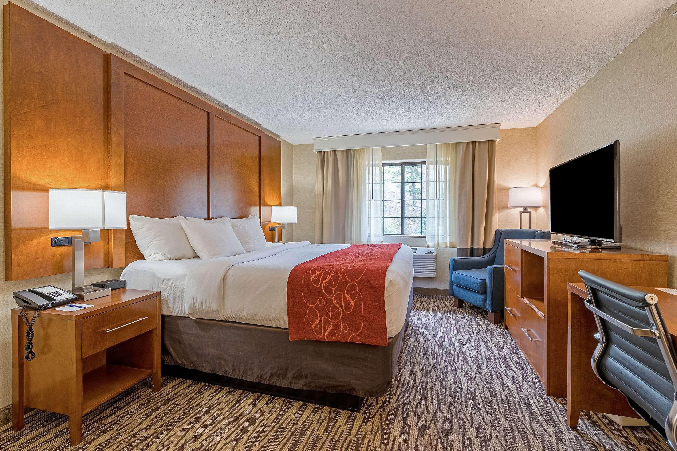 Comfort Suites Golden West On Evergreen Parkway Extérieur photo
