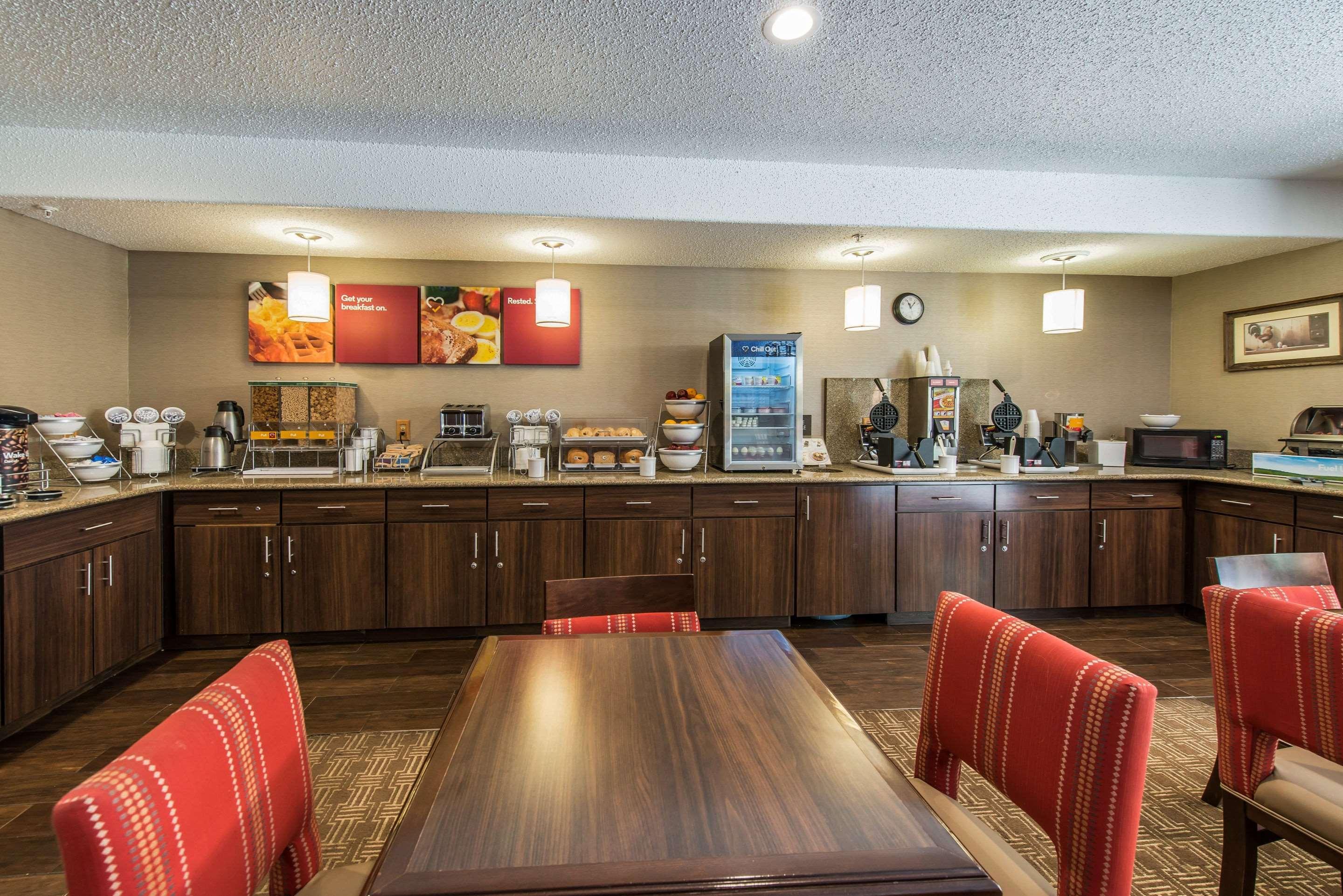 Comfort Suites Golden West On Evergreen Parkway Extérieur photo
