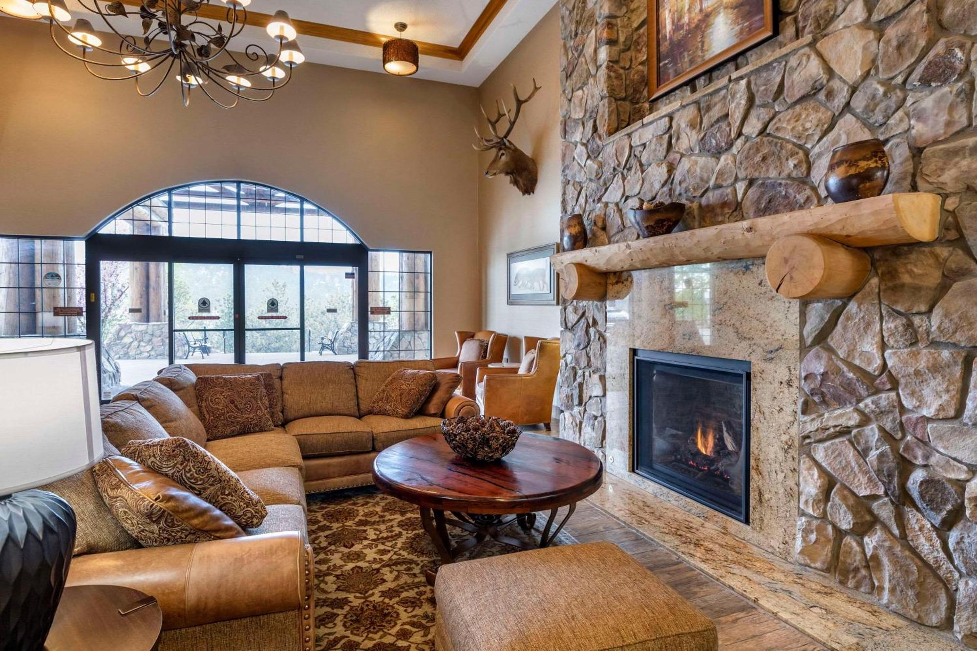 Comfort Suites Golden West On Evergreen Parkway Extérieur photo
