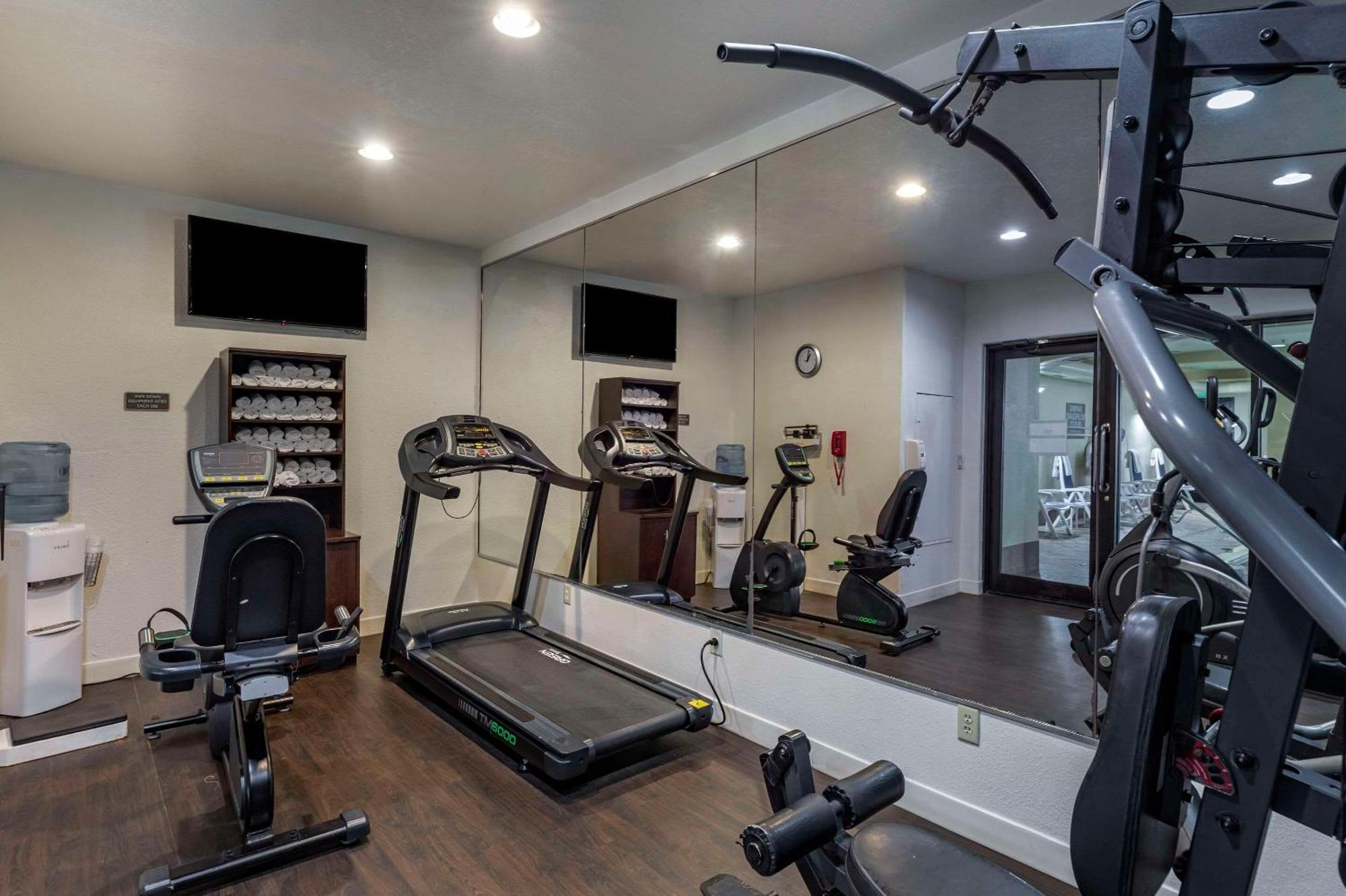 Comfort Suites Golden West On Evergreen Parkway Extérieur photo