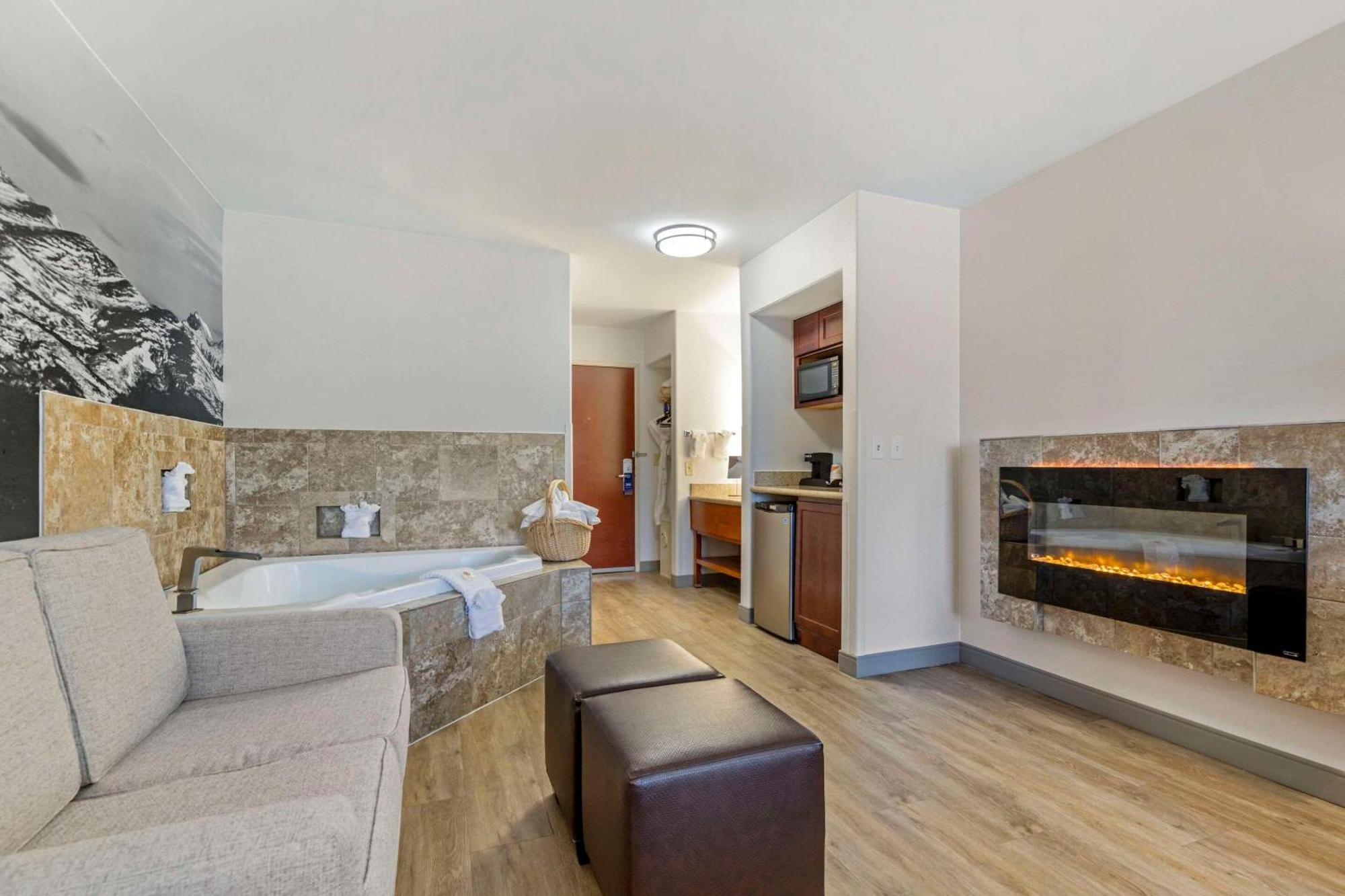 Comfort Suites Golden West On Evergreen Parkway Extérieur photo